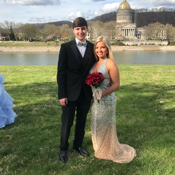 Prom dress - Picture 13 of 13